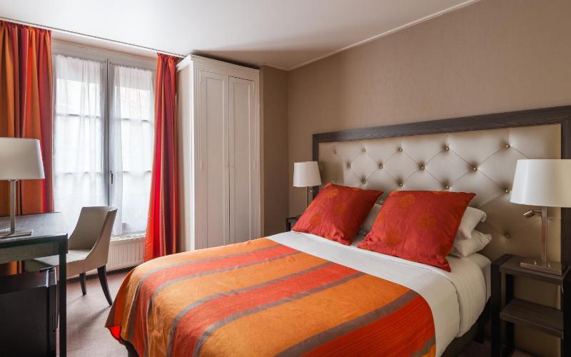 Two Connecting Double Rooms image 4