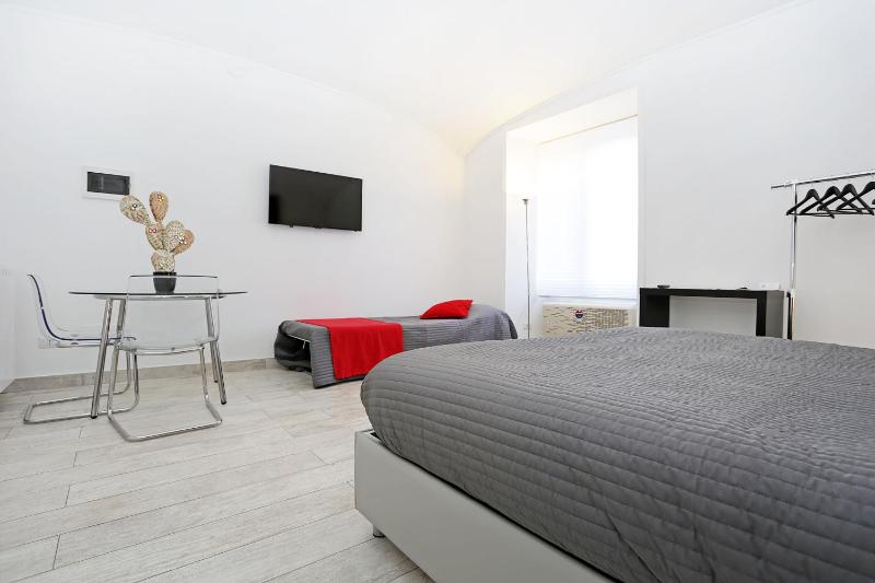 Quadruple Room image 3