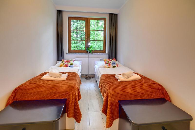 One-Bedroom Apartment - Annex image 3