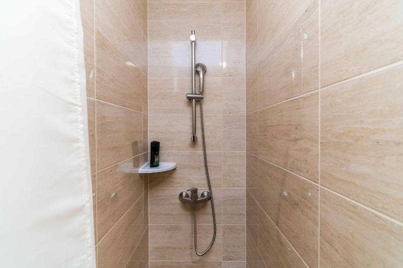 One-Bedroom Apartment with Sea View image 2