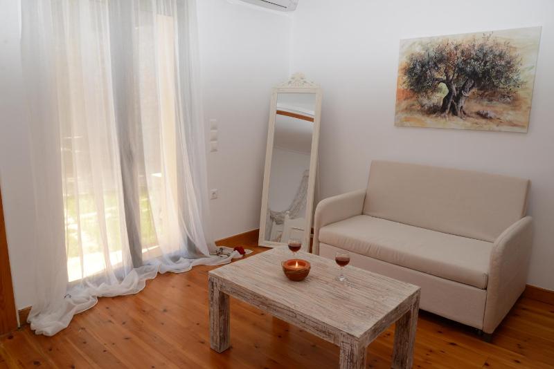 Deluxe Three-Bedroom Villa - Split Level image 3