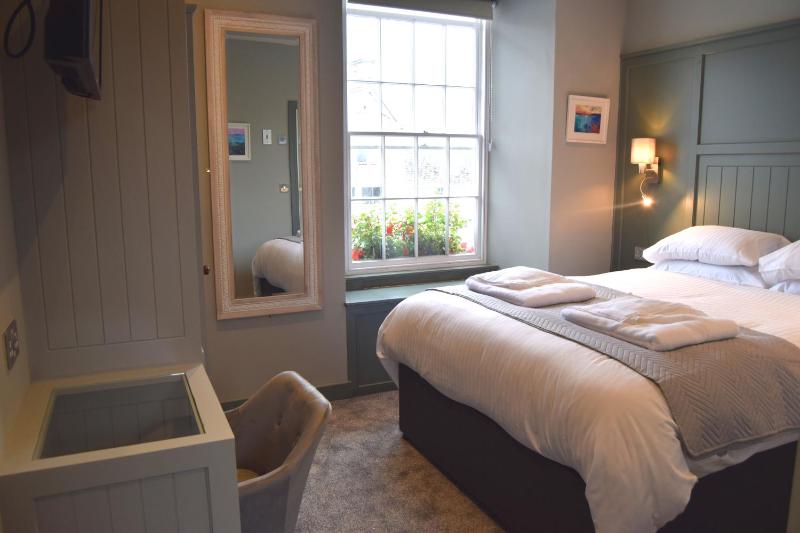 Crown Inn - image 6