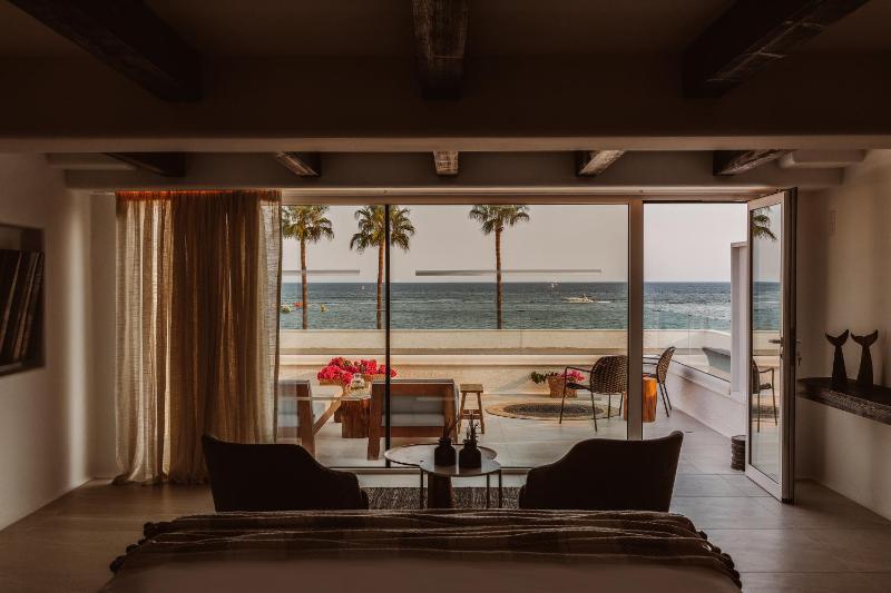 Kaliva Suites - Adults Only - image 12