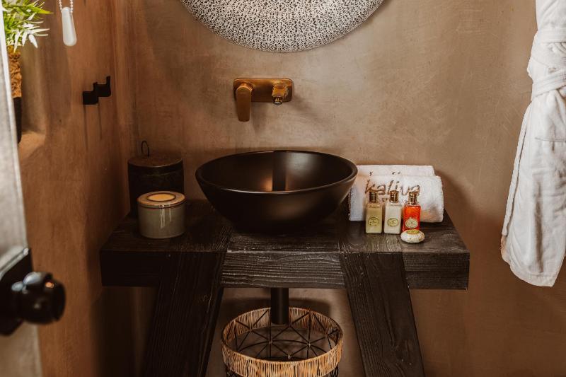 Kaliva Suites - Adults Only - image 10