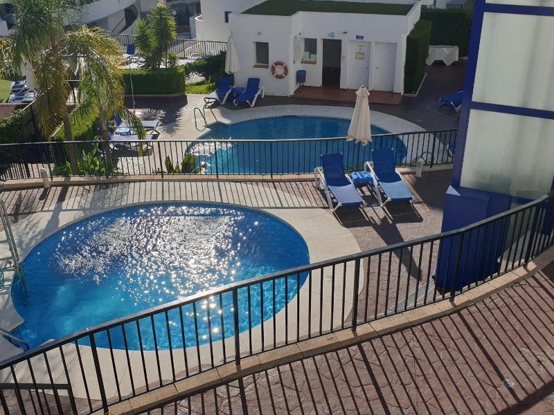 Benalmadenapartments BBQ Penthouse Patos Club - image 15