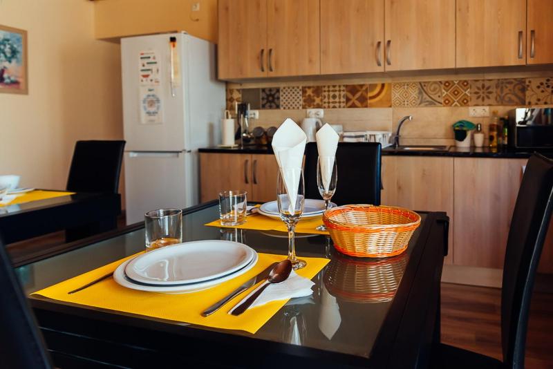 Happy House - image 40