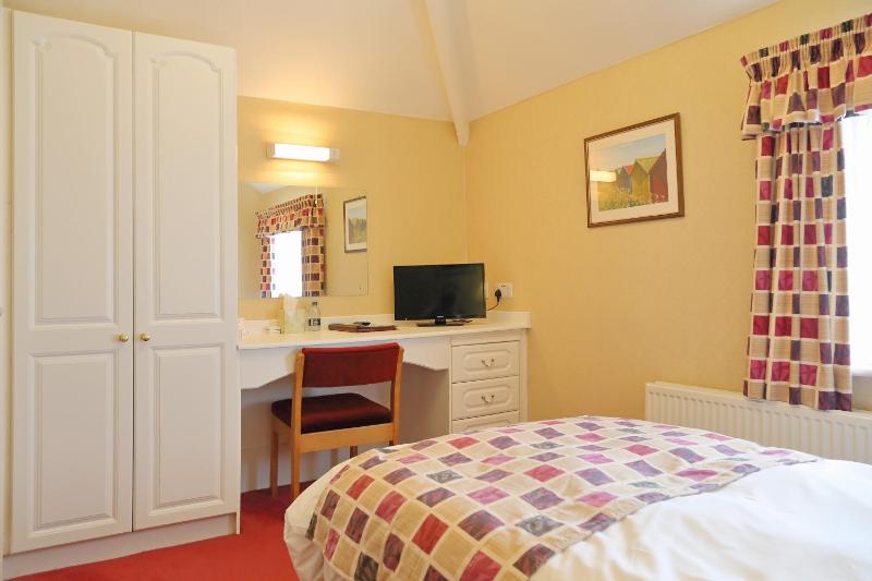 Saxonville Hotel - image 13