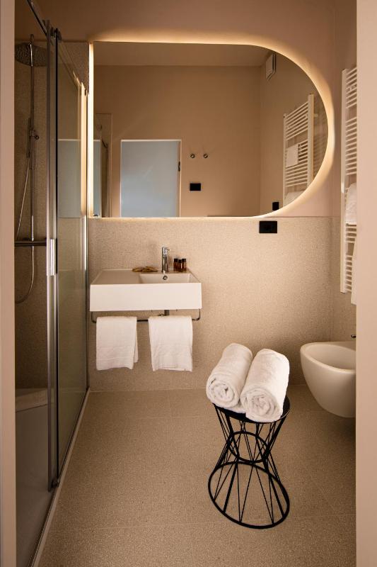 Elide Design Hotel - image 11