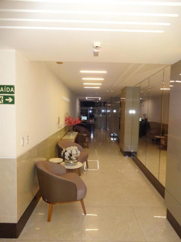 Magnífico APARTAMENTO de Charme - 3 quartos AR CONDICIONADOS SPLIT - Beira Mar 2 banheiros 2 Vagas Garagem 4 Varandas 2 Elevadores Redes para Descanso Wi-Fi Air Fryer Disney Plus HBO Max Cadeiras de Praia e Caixa Térmica - image 50
