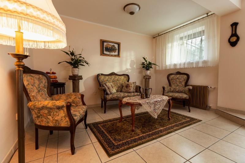 Villa Toscania-check in 24h - image 23