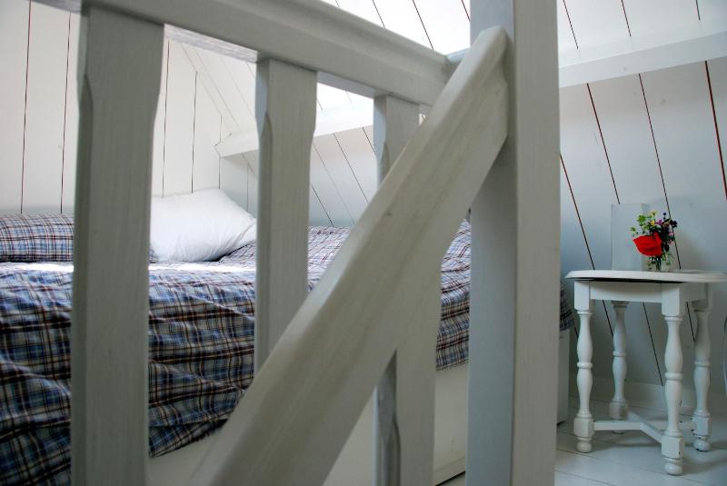 One-Bedroom House image 3