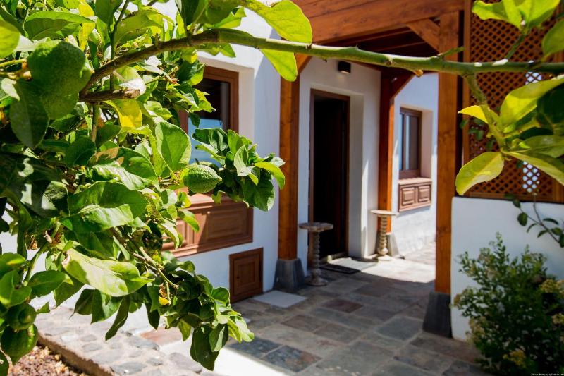 Villa image 4