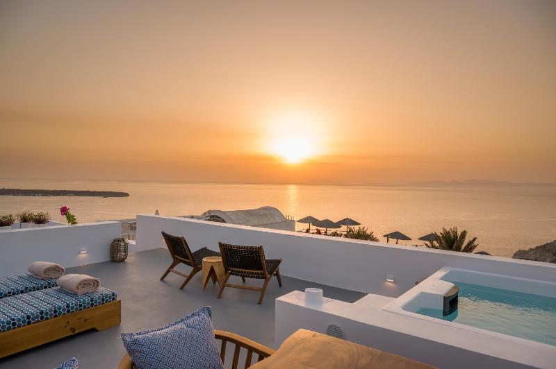 Cape Suite Oia - image 1