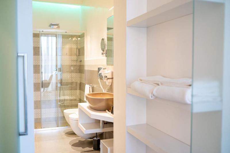 Junior Suite image 3