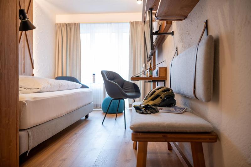 Premium Single Room image 1