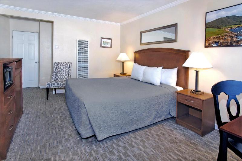 King Room image 2