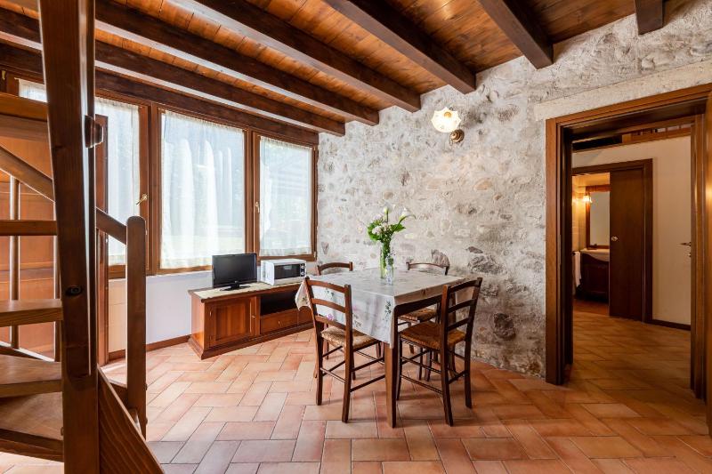 APPARTAMENTO CASA VACANZA AGRITURISMO BORGO di CALMASINO - image 6