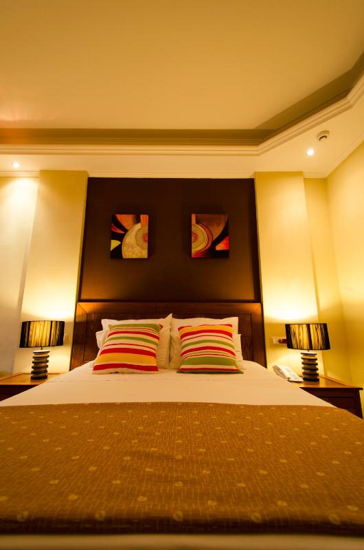 Quadruple Room image 3