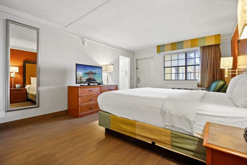 Double Room with Two Double Beds image 1