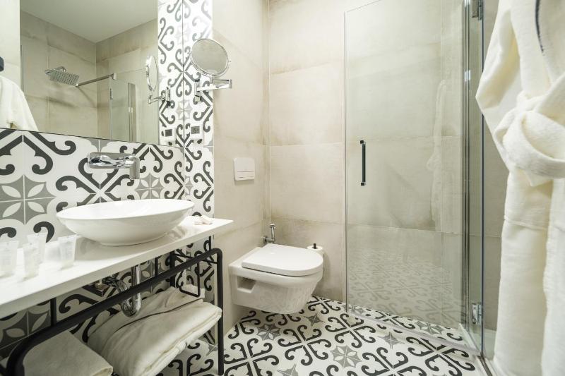 Family Premium Room for 4 people image 4