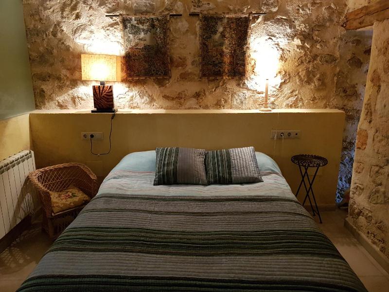 Two-Bedroom Apartment with Patio image 2