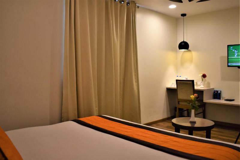 HOTEL VIVANA - image 8