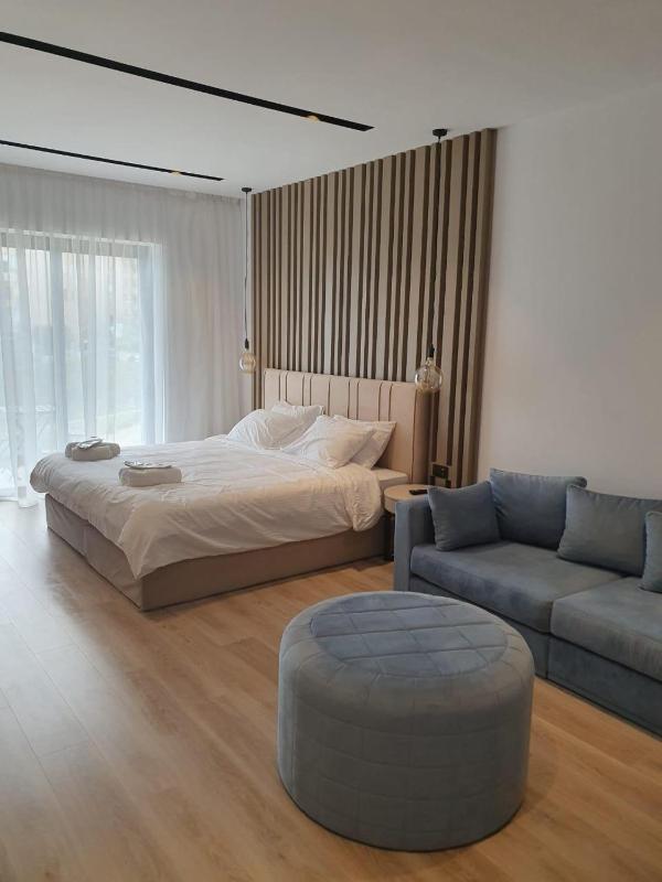 Double or Twin Room with Side Sea View image 1
