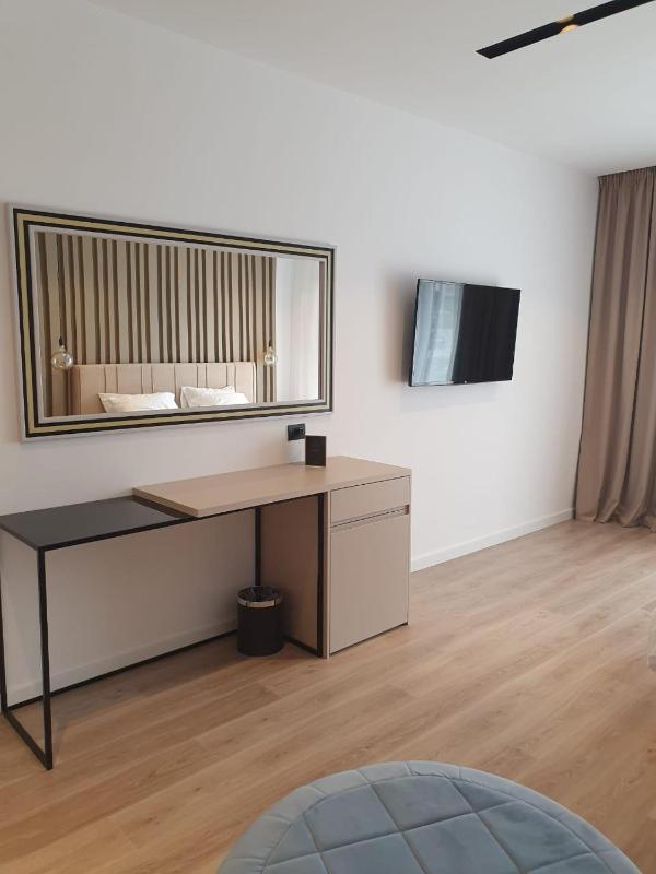 Double or Twin Room with Side Sea View image 3