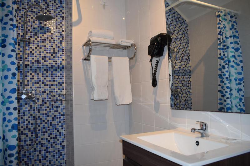 Double Room with Terrace image 2