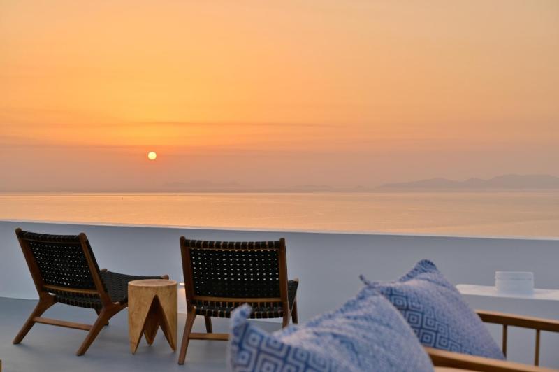Cape Suite Oia - image 41