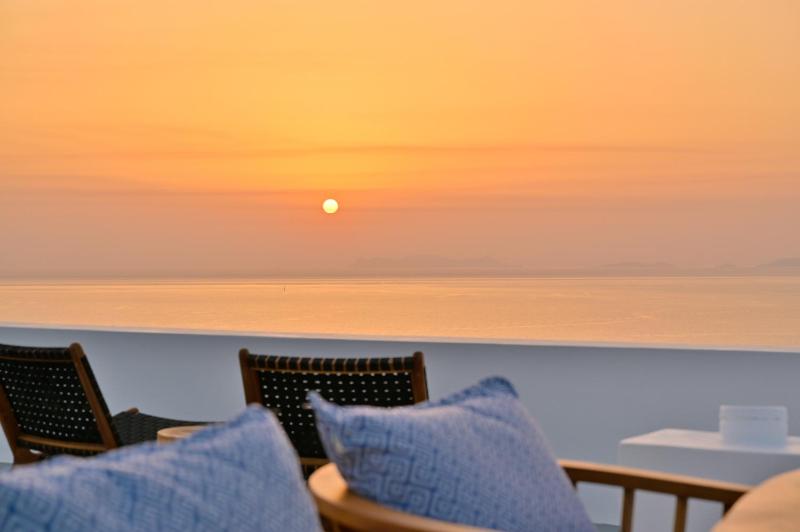 Cape Suite Oia - image 21