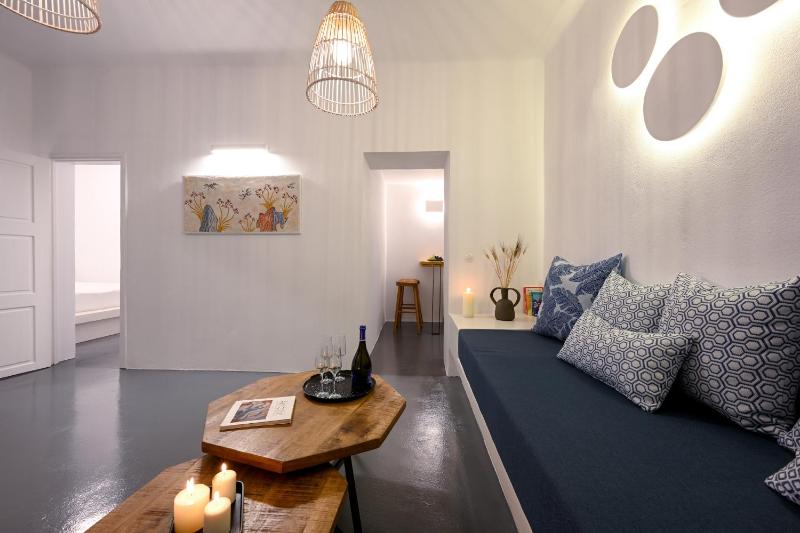 Cape Suite Oia - image 45