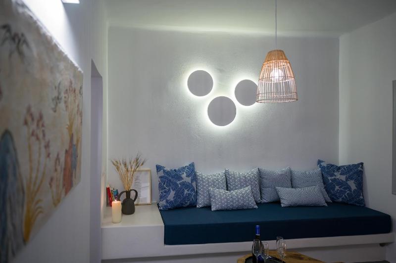 Cape Suite Oia - image 43
