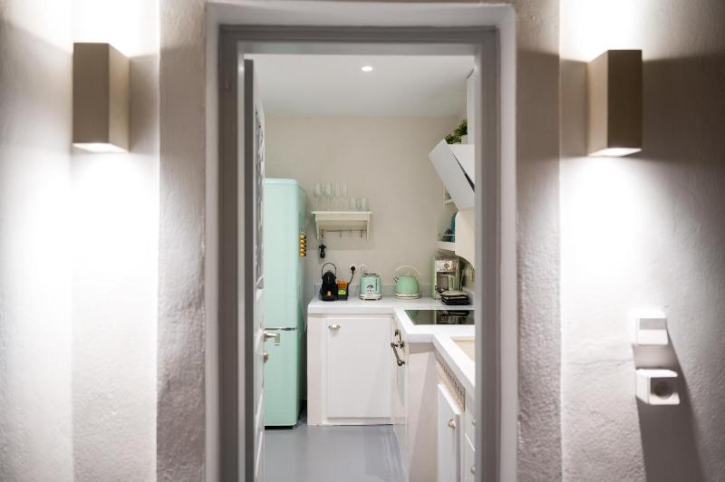 Cape Suite Oia - image 22