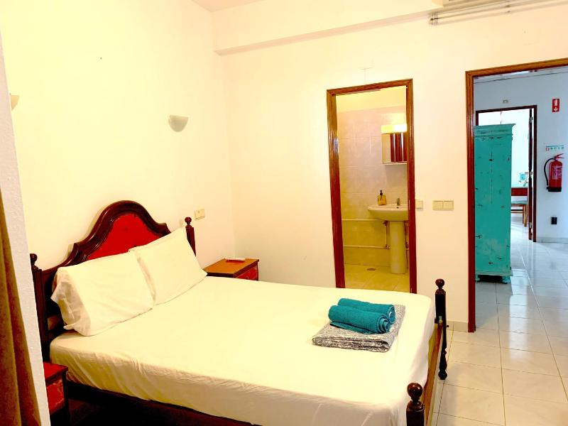 The Central Guesthouse - image 31
