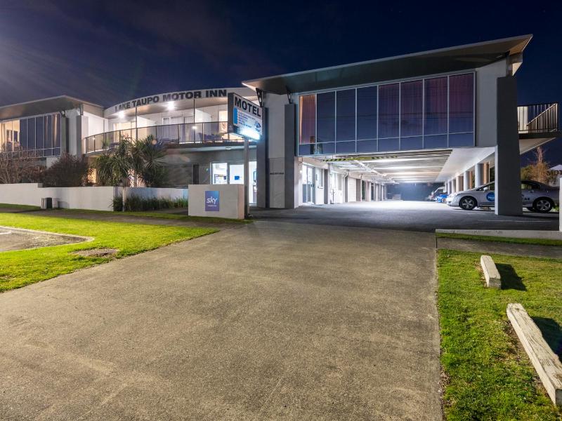 Lake Taupo Motor Inn - image 43