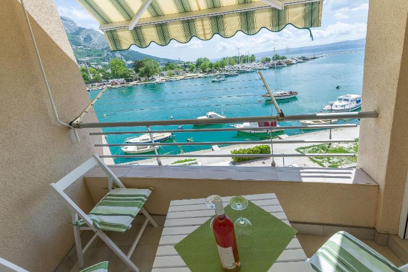 Apartments Cetina - image 16