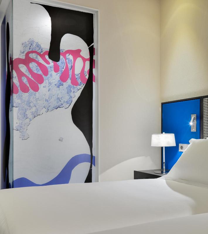 Superior Double or Twin Room image 3