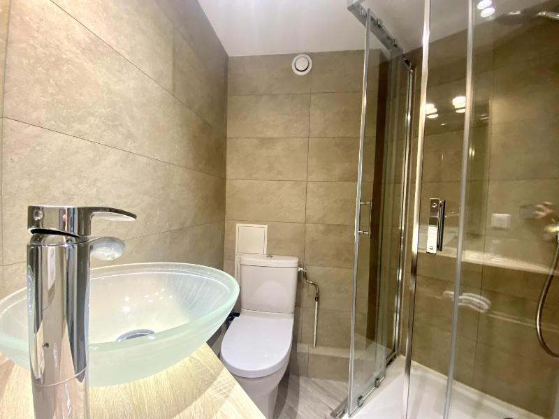 Single Room image 2