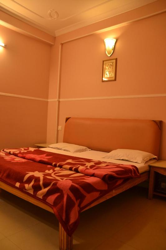 Budget Single Room image 1