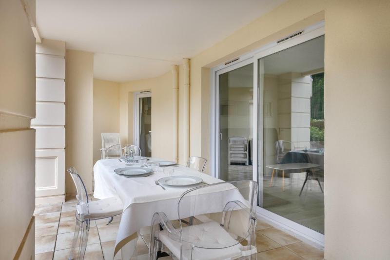 Appartement dans résidence avec piscine pour 6 - image 6