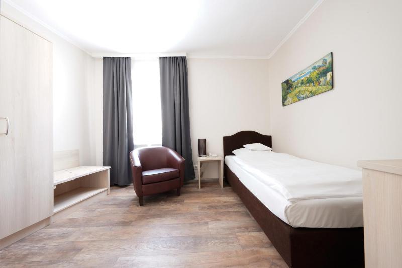 Comfort Double Room image 2