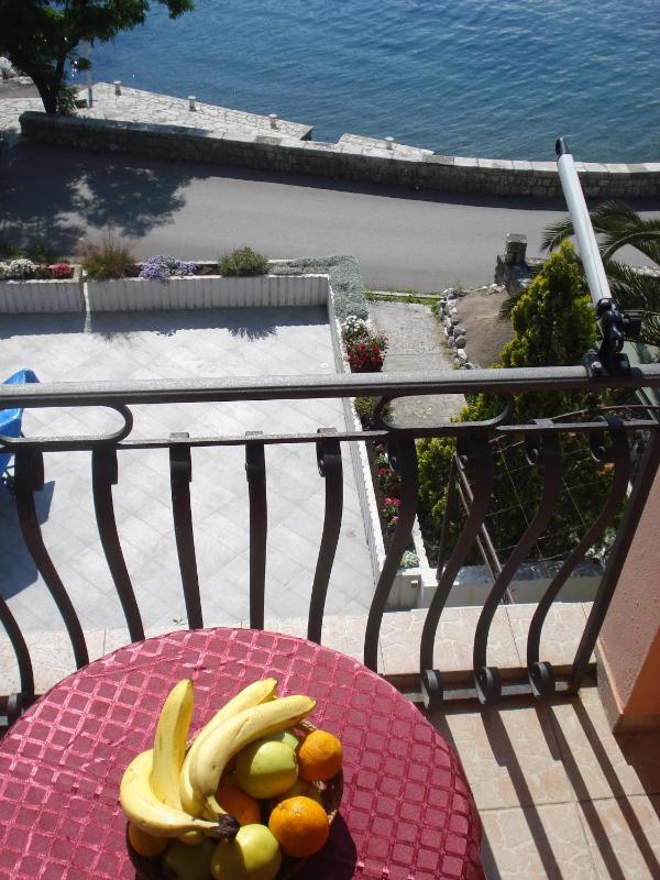 Deluxe Double Room with Sea View image 3