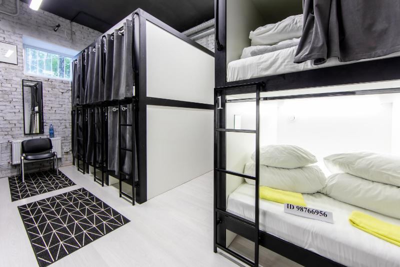 Double Capsule in Mixed Dormitory Room image 2