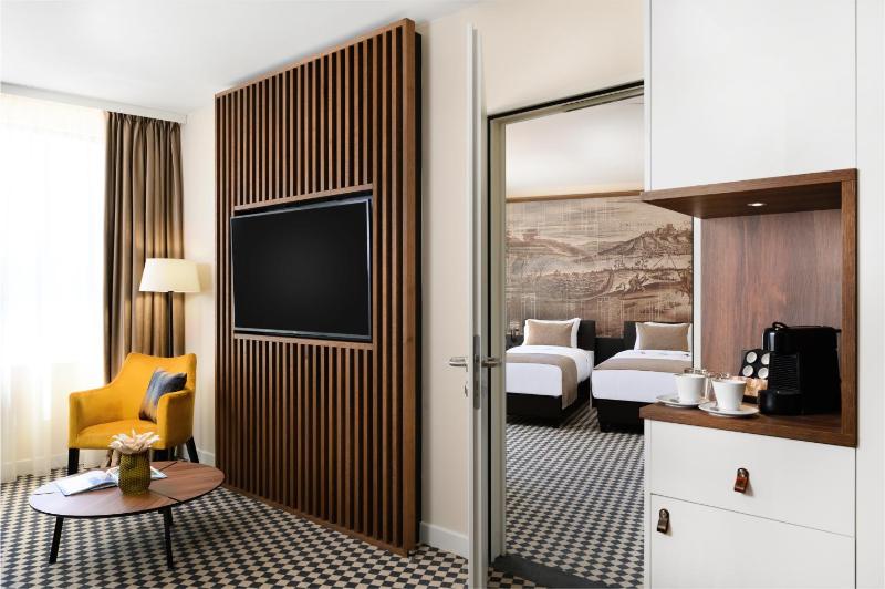 Suite image 1