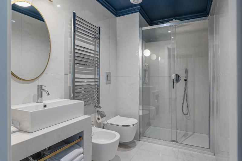 Executive Room with Sea View image 4