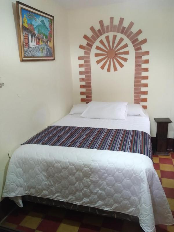 Hotel Acatenango Inn - image 3