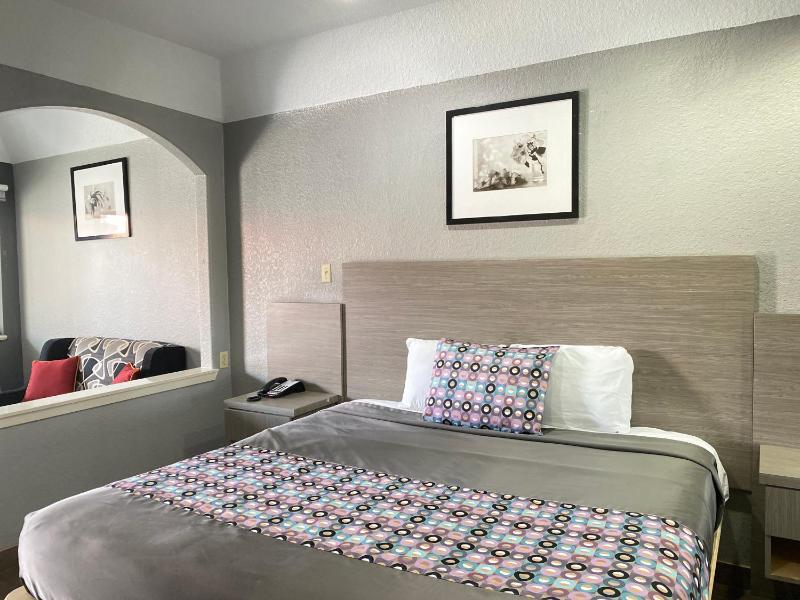 King Suite image 3