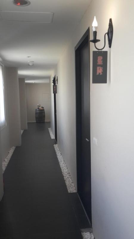 Jing Guan Hotel - image 49