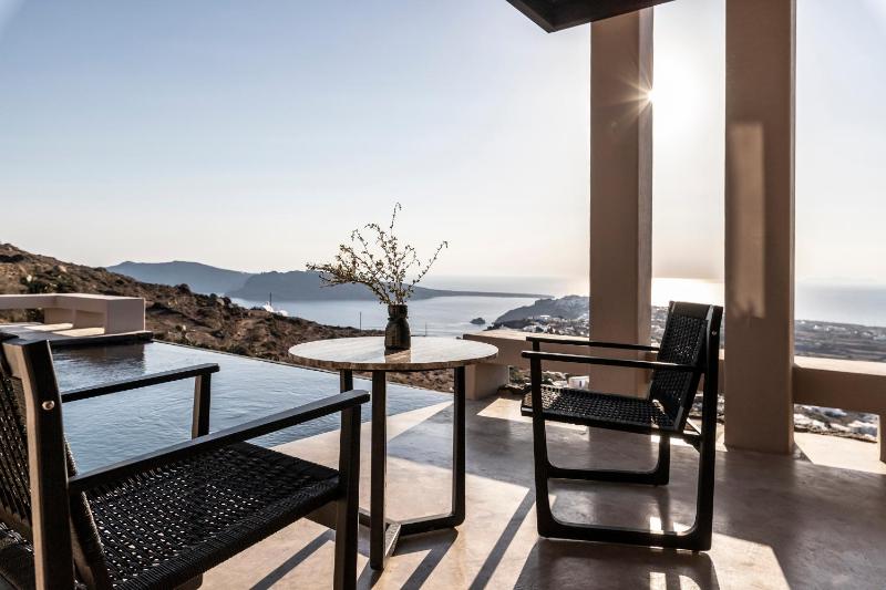 Nimbus Santorini - image 1